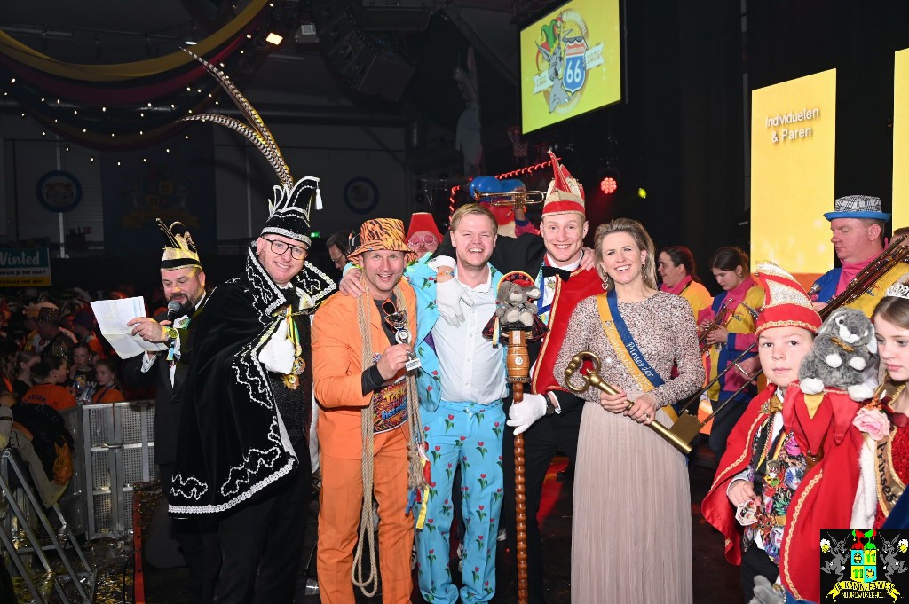 ../Images/Prijsuitreiking grote optocht 2026 008.jpg